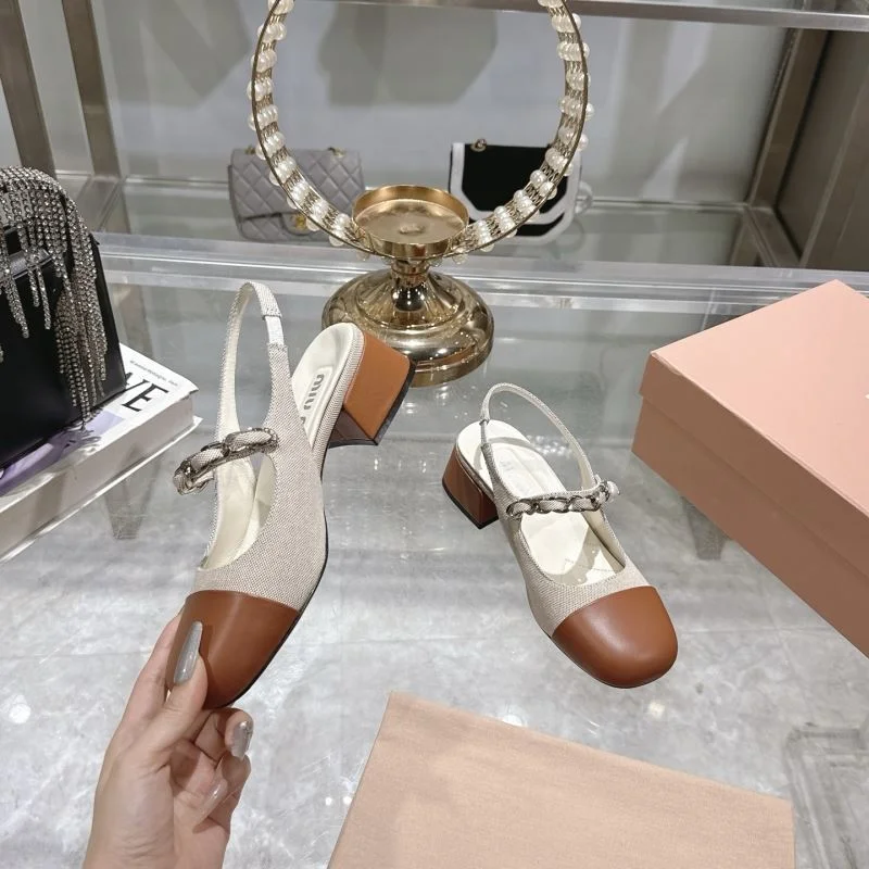 Miu Miu Sandals Durable 9564