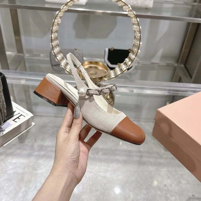 Miu Miu Sandals Durable 9564