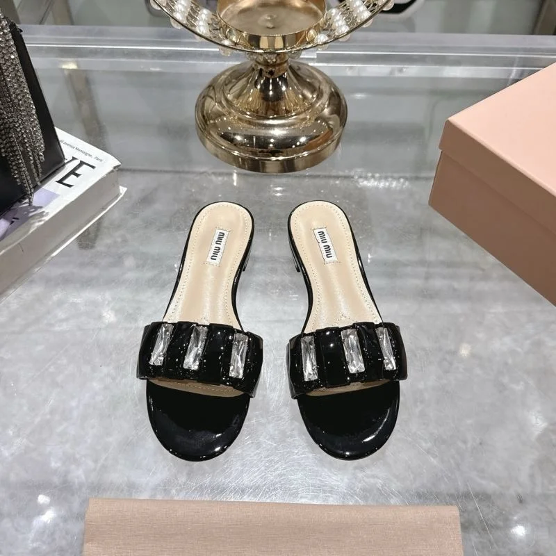 Elegant Miu Miu Sandals 9575
