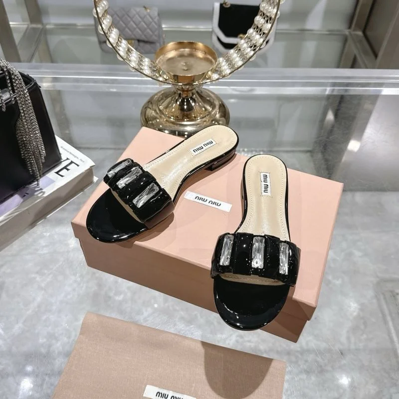 Elegant Miu Miu Sandals 9575
