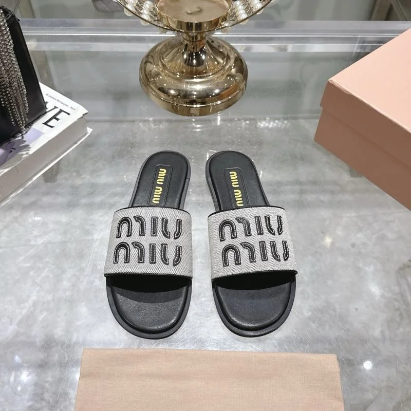 Miu Miu Sandals ZipUp 9550