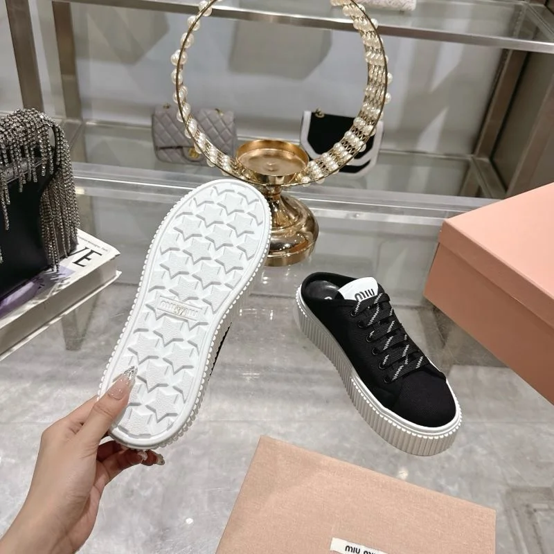 Lightweight Miu Miu Sandals 9507