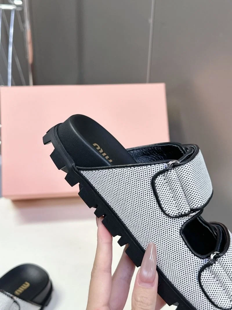 Soft Miu Miu Sandals 9495