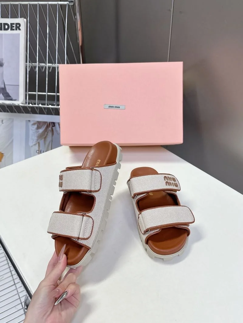 Elegant Miu Miu Sandals 9500