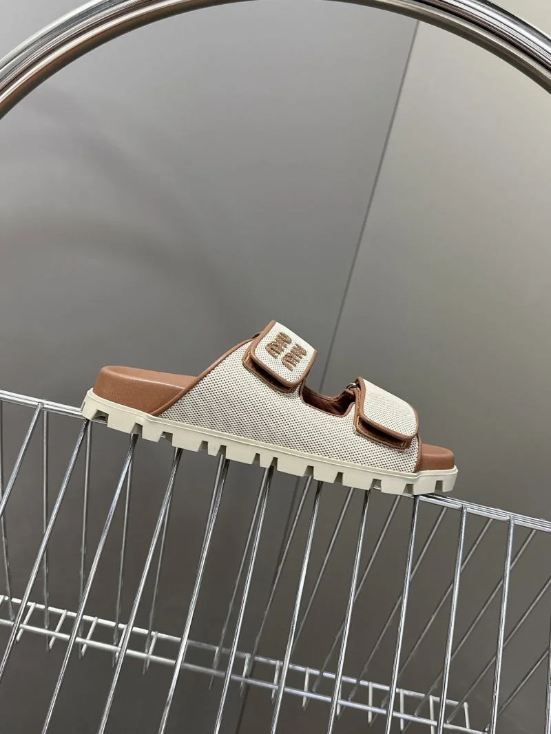 Elegant Miu Miu Sandals 9500