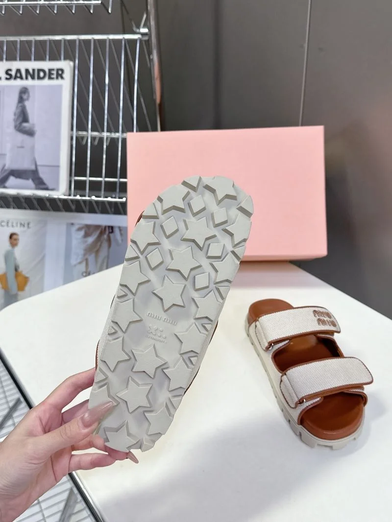 Elegant Miu Miu Sandals 9500