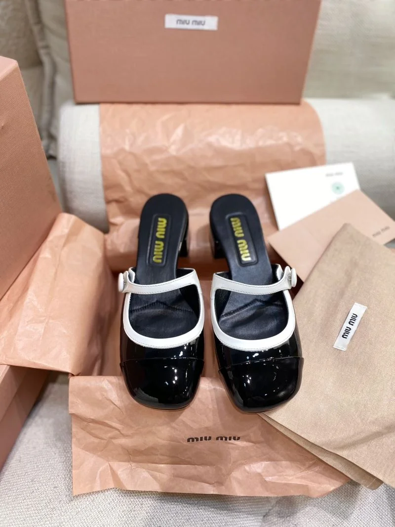 Miu Miu Sandals Efficient 9501