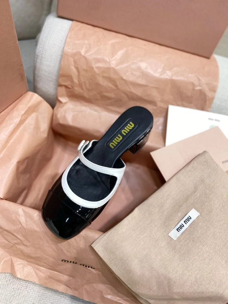 Miu Miu Sandals Efficient 9501