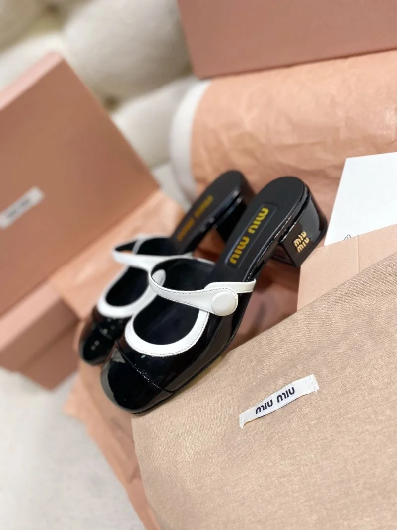 Miu Miu Sandals Efficient 9501