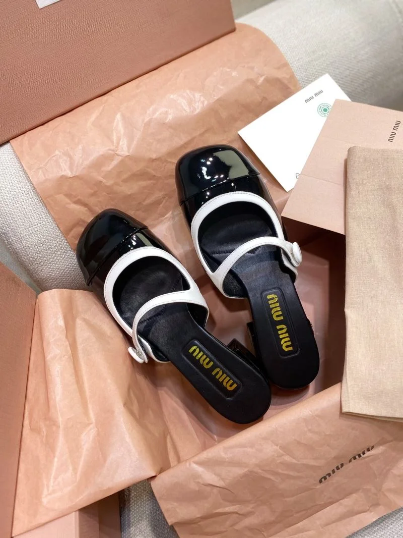 Miu Miu Sandals Efficient 9501