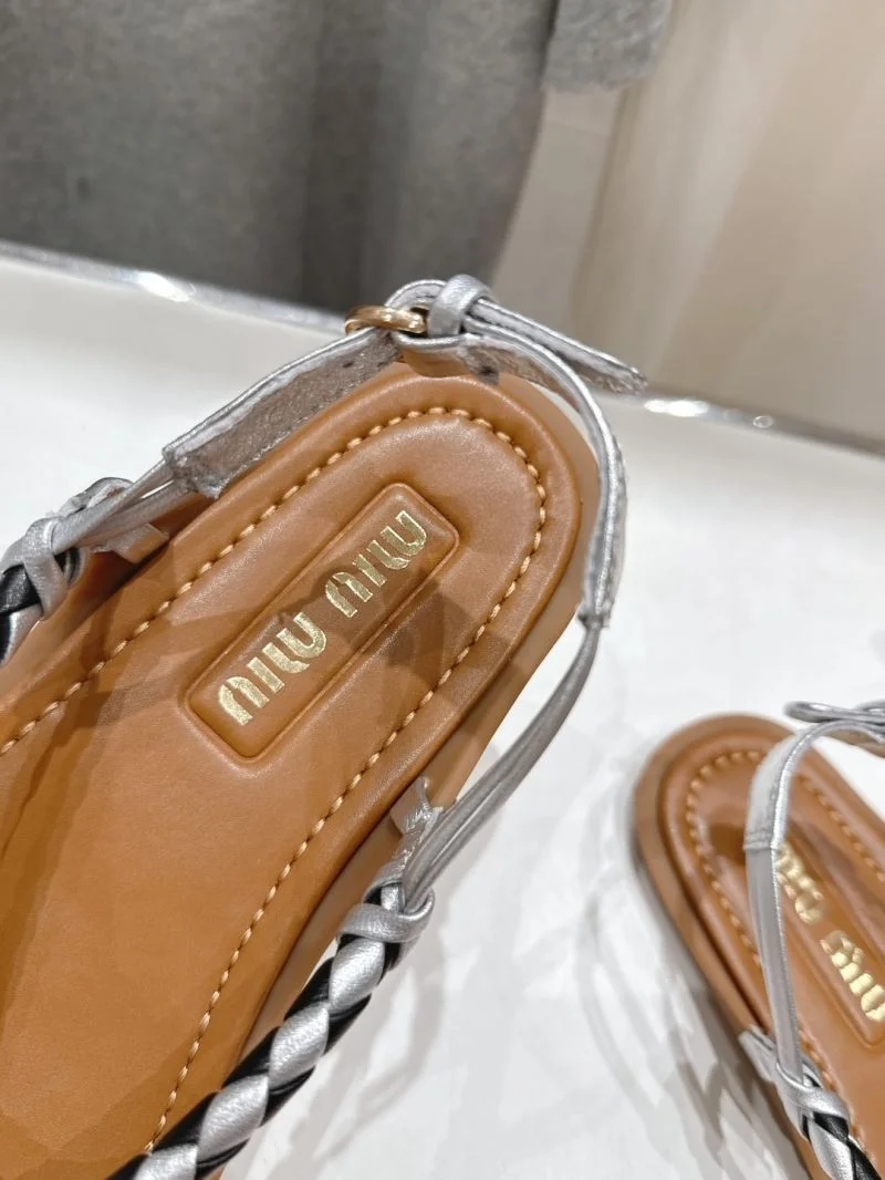 Miu Miu Sandals Lightweight 9474