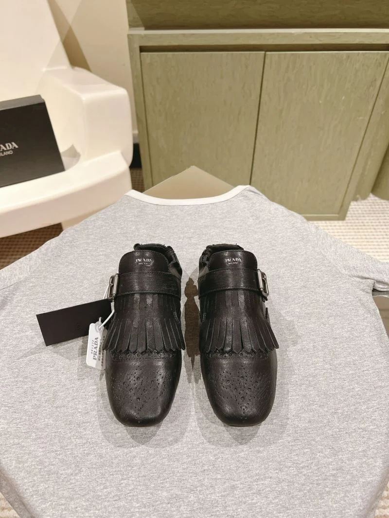 Miu Miu Sandals Chic 15511