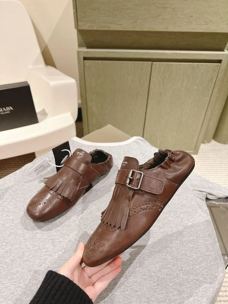 Miu Miu Sandals Packable 15490