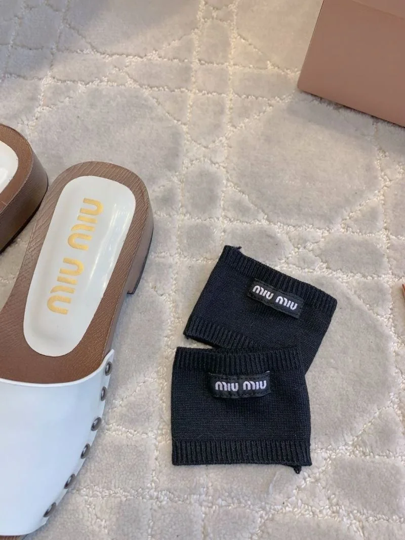 Miu Miu Sandals ComfortFit 15476