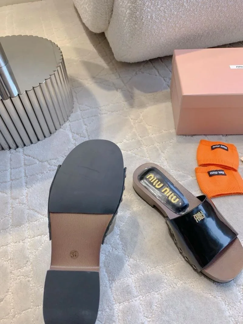 Breathable Miu Miu Sandals 15471