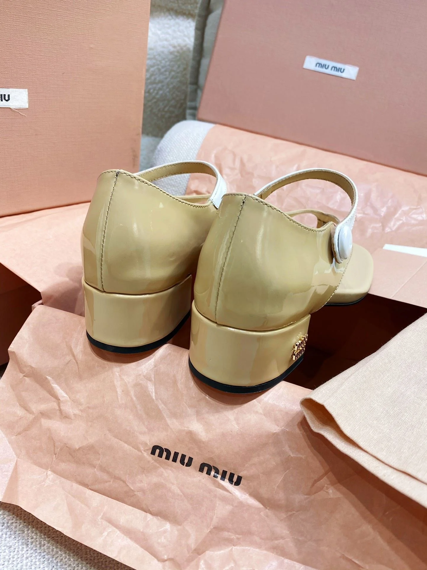 Miu Miu Sandals FastDry 6135