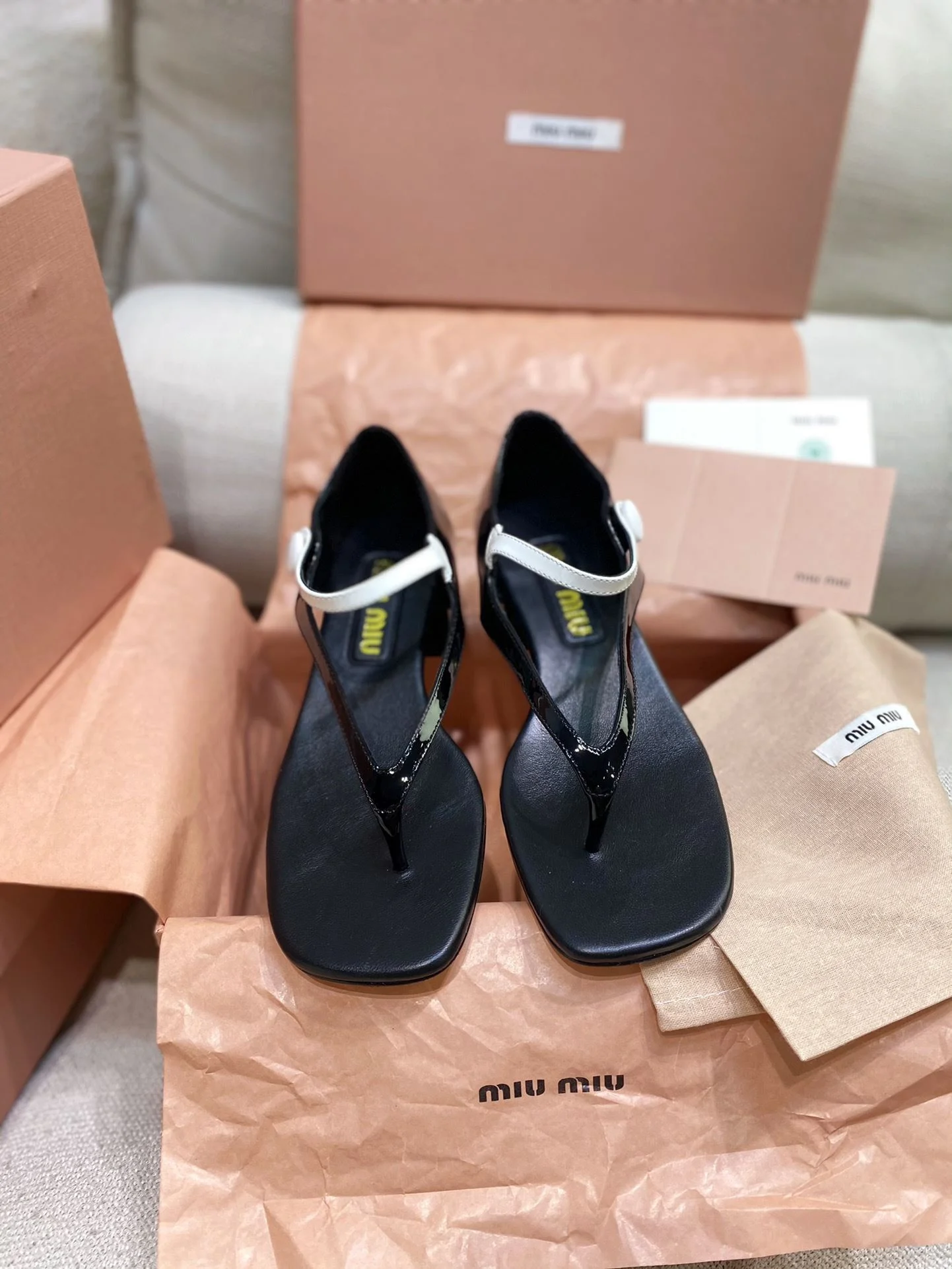MoistureWicking Miu Miu Sandals 6132