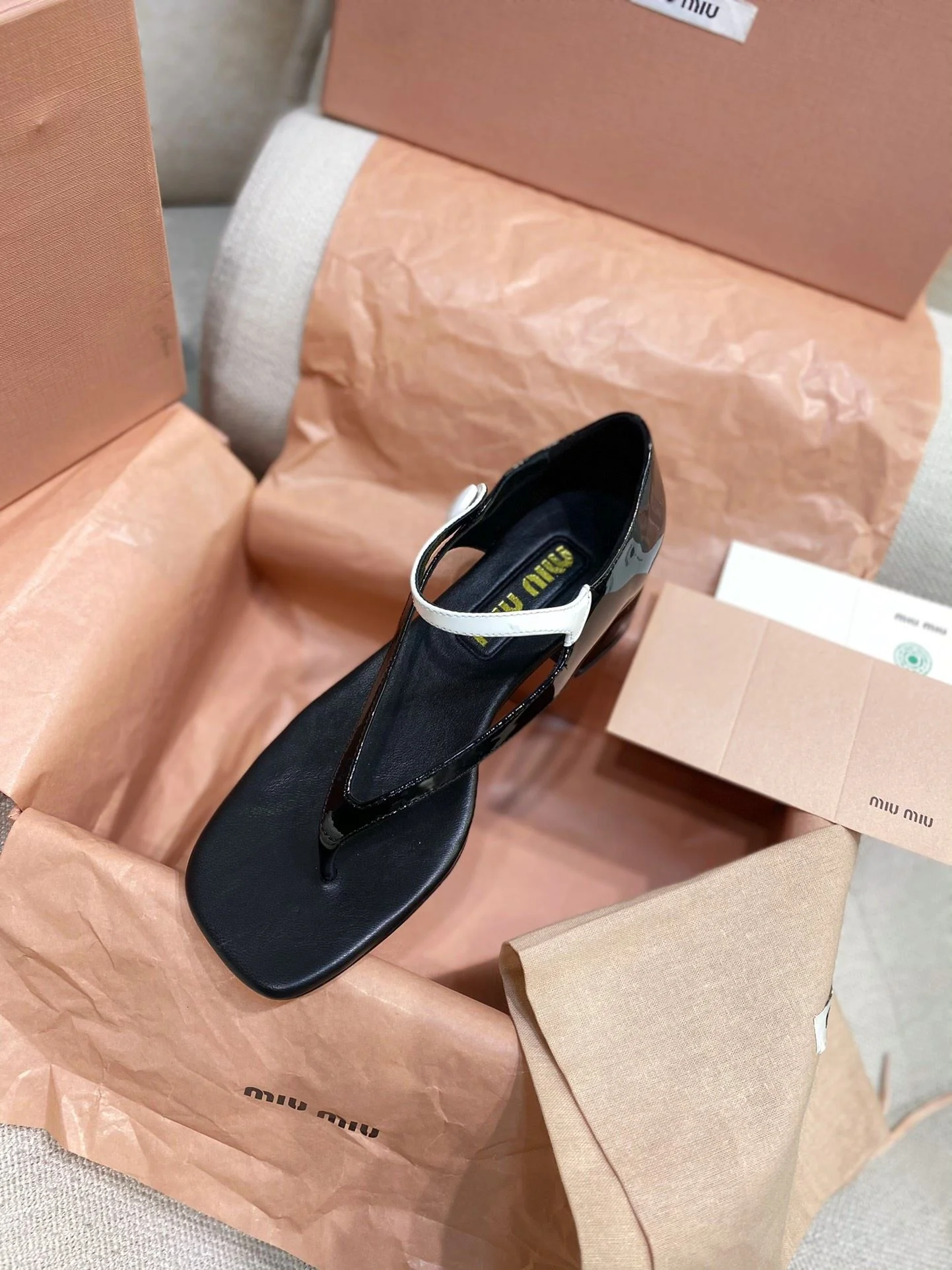 MoistureWicking Miu Miu Sandals 6132
