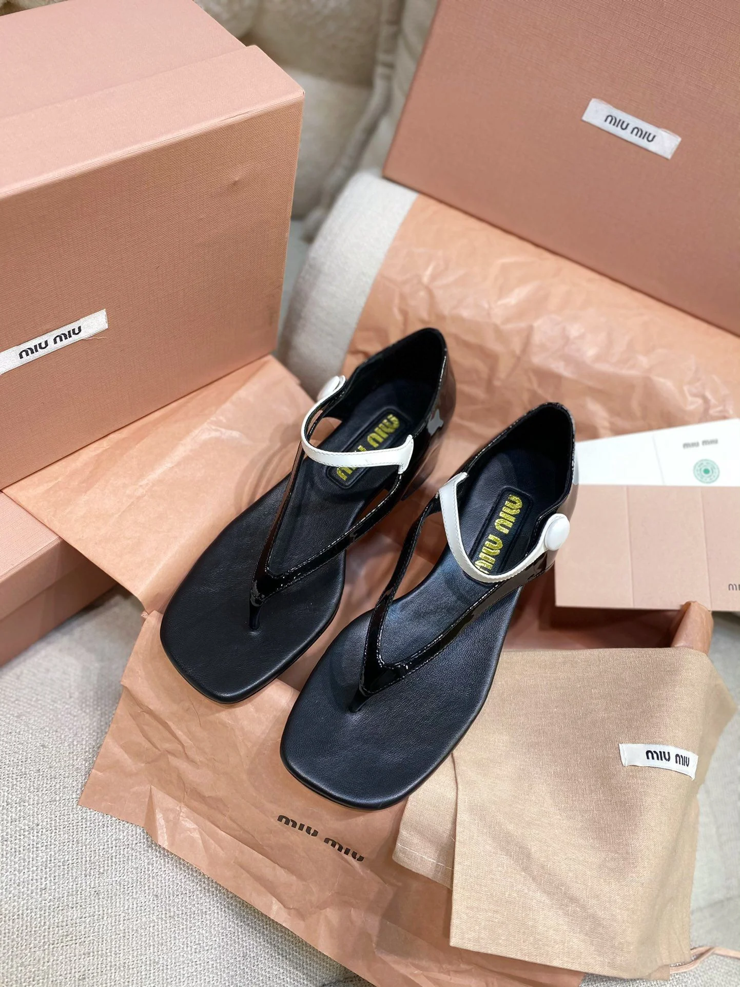 MoistureWicking Miu Miu Sandals 6132