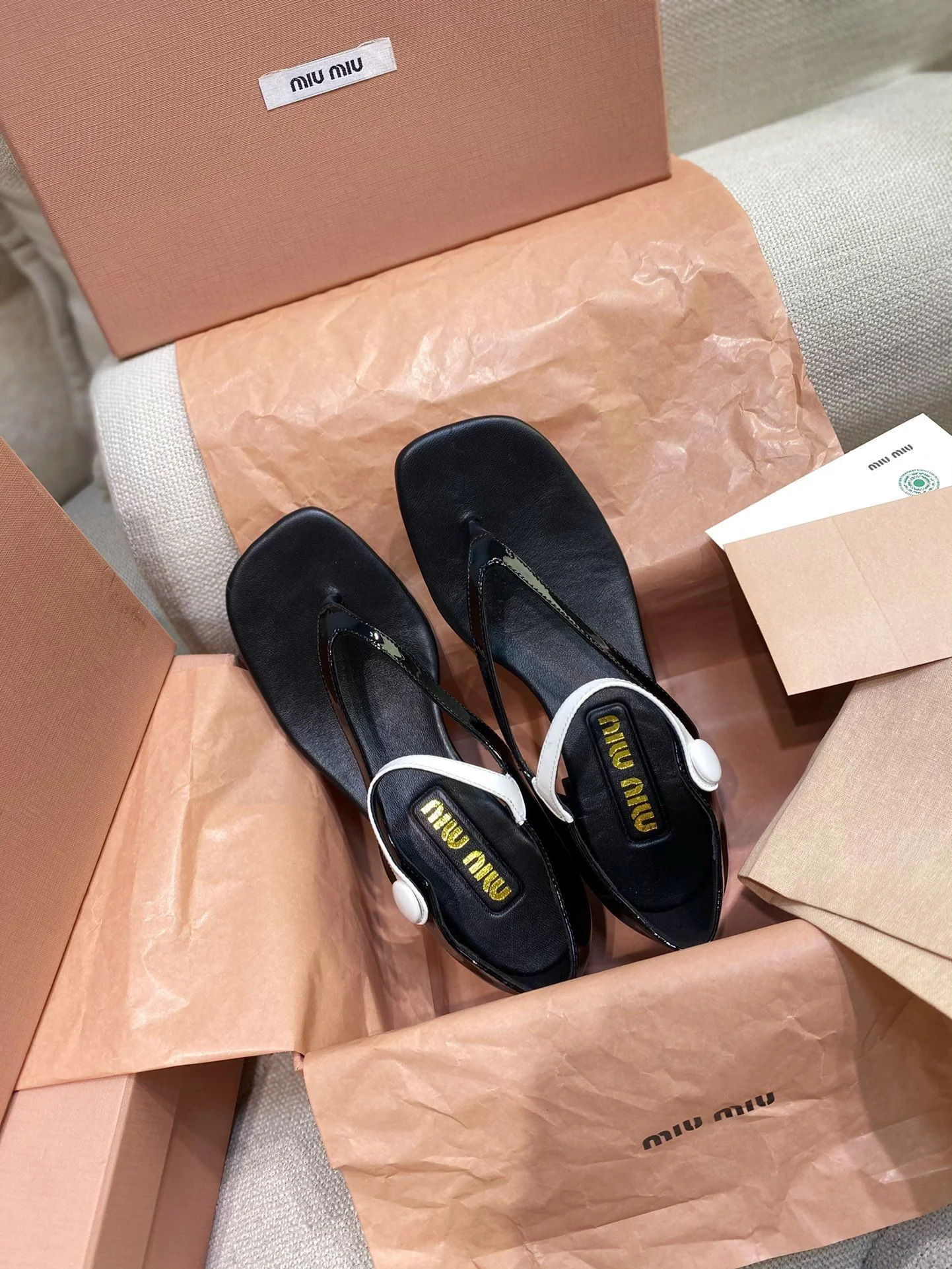 MoistureWicking Miu Miu Sandals 6132
