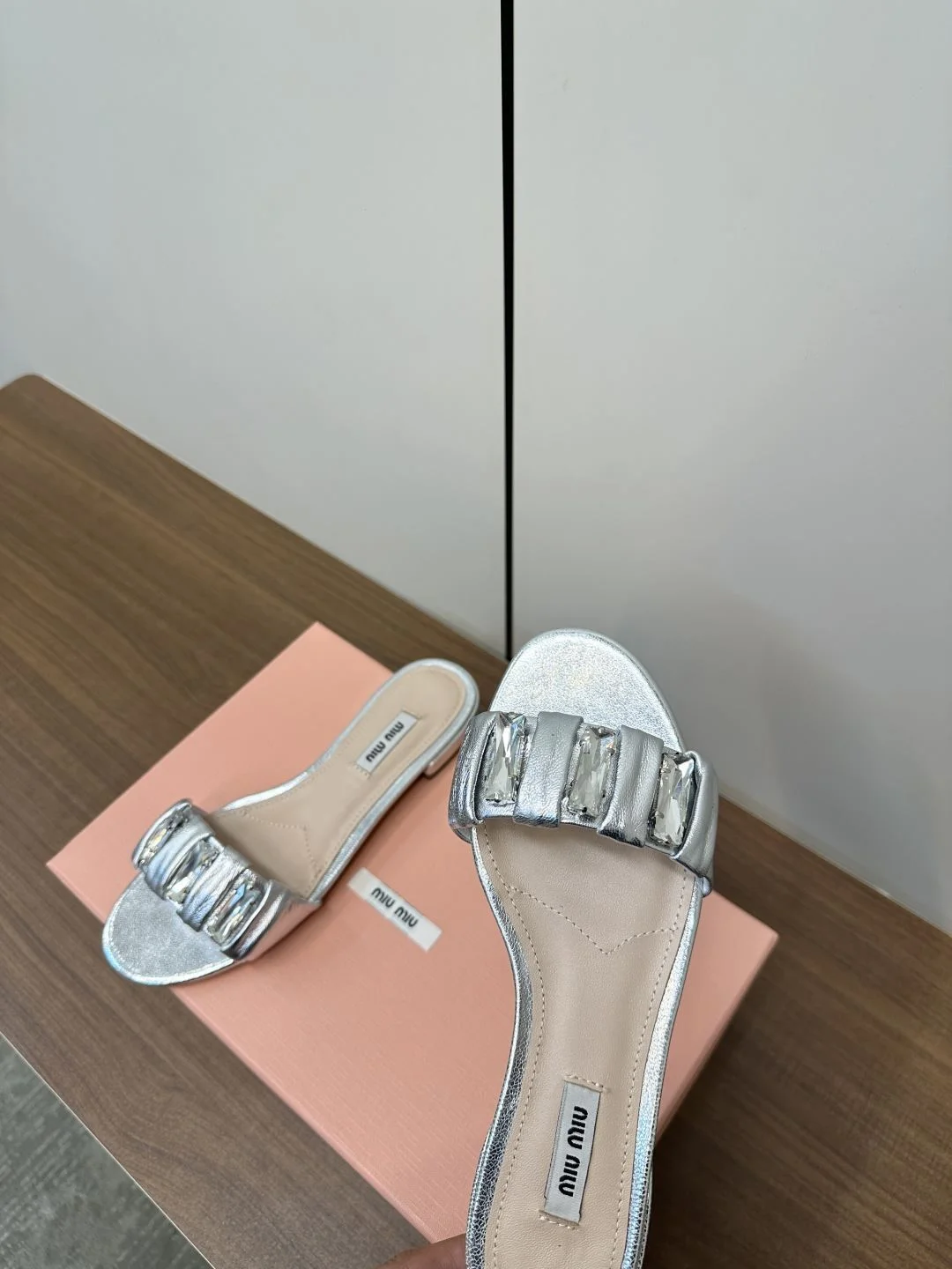 Trendsetting Miu Miu Sandals 6198