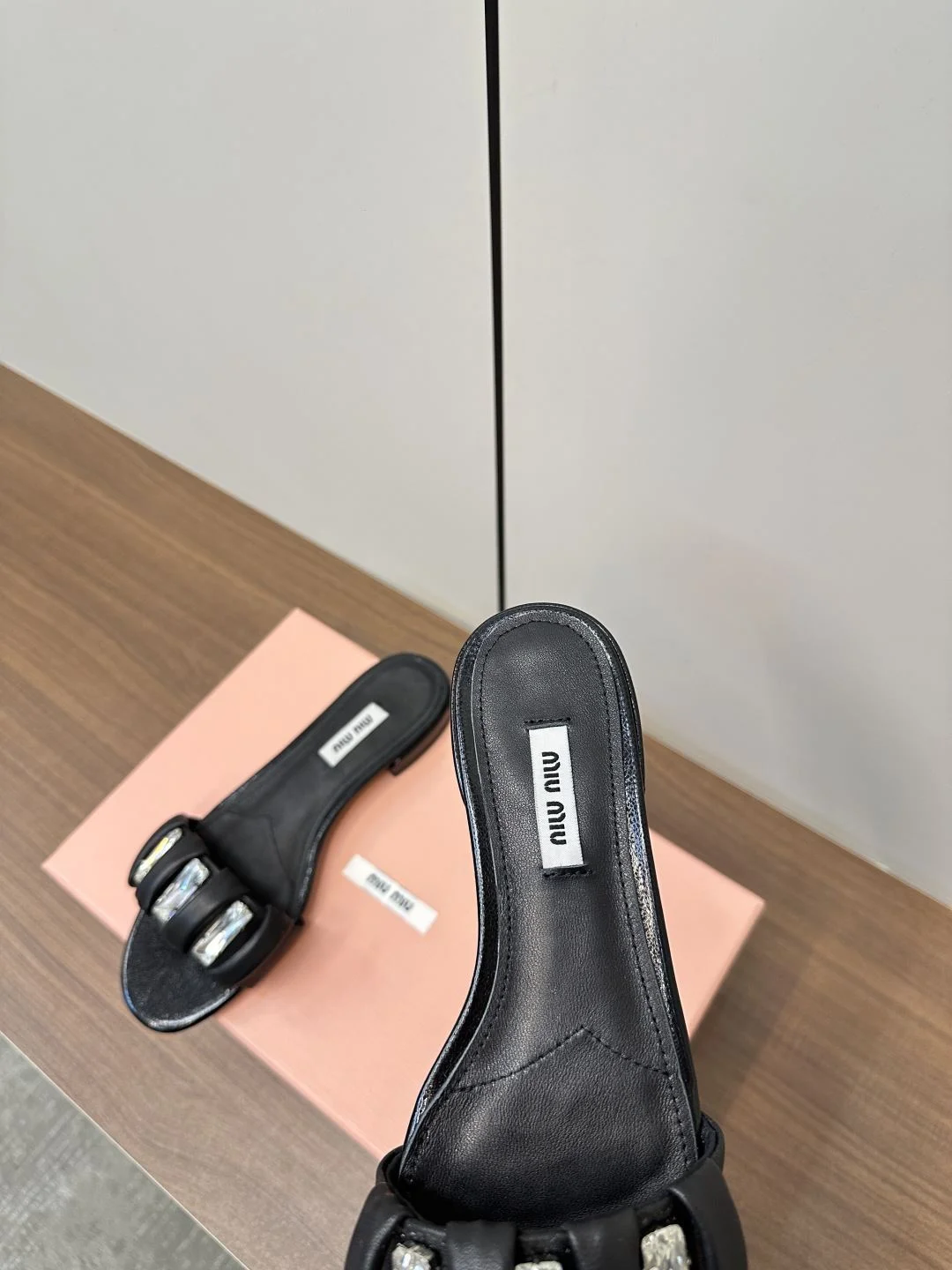 SmartChoice Miu Miu Sandals 6178