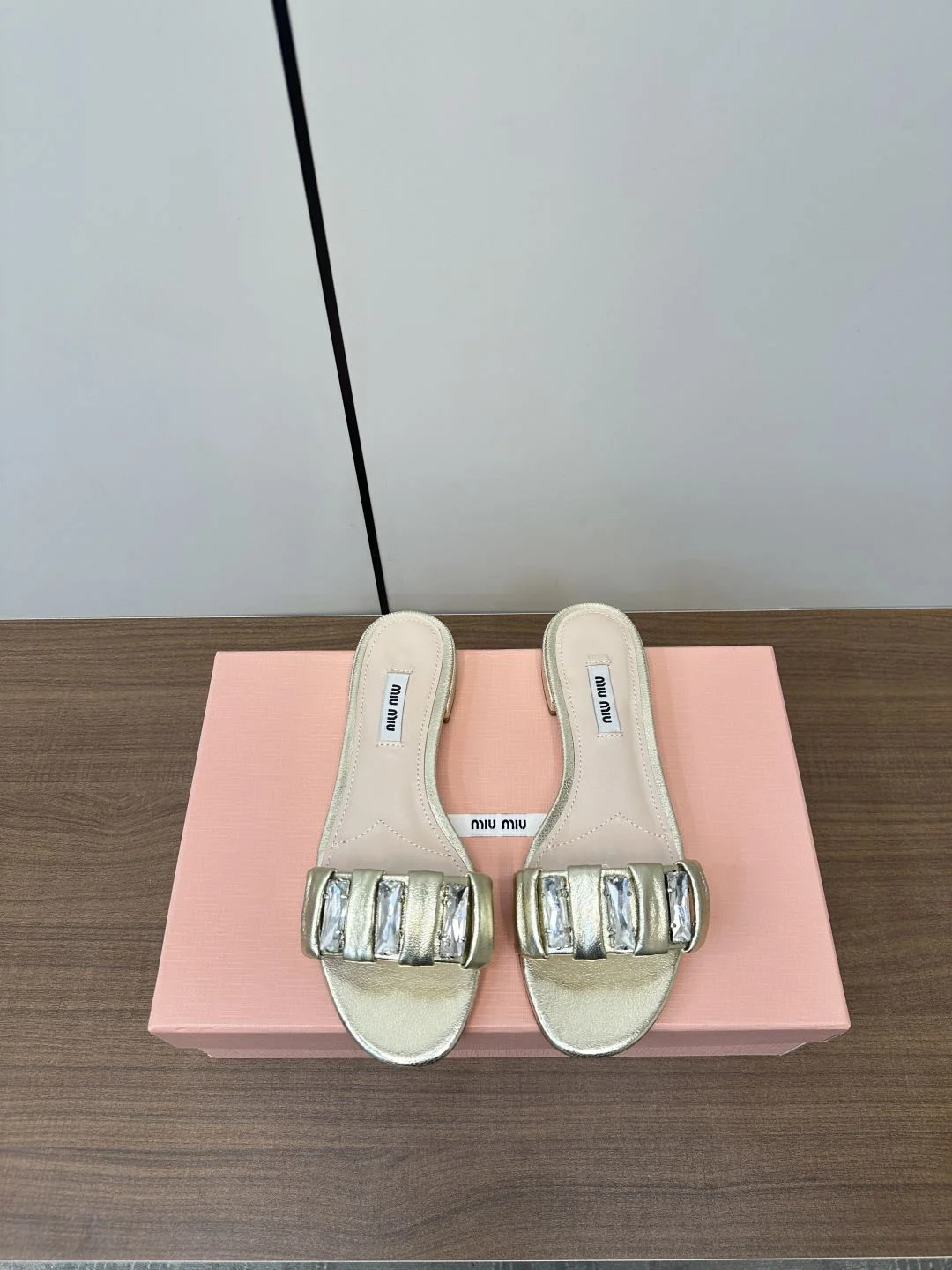 Miu Miu Sandals Sleek 6128