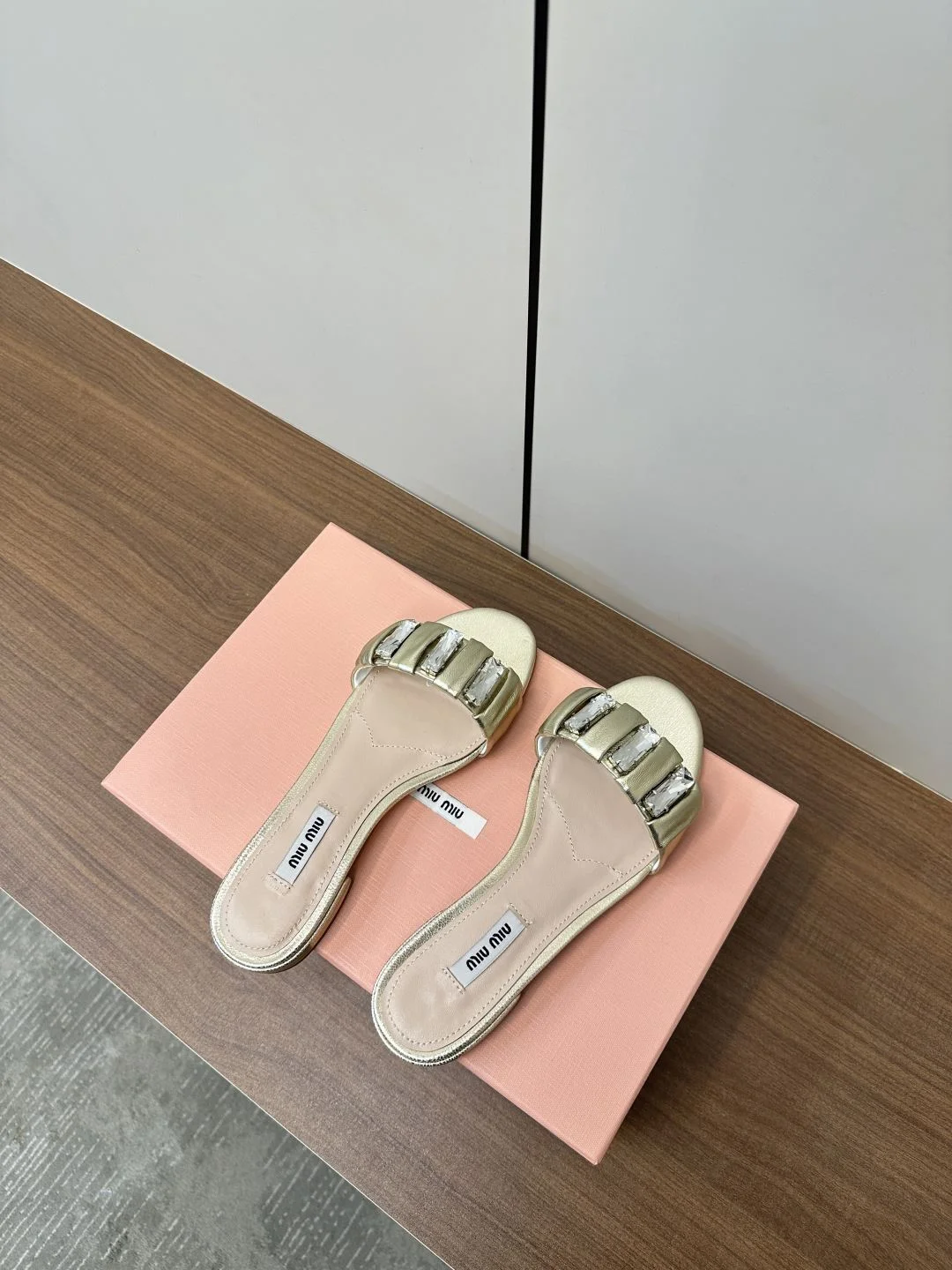 Miu Miu Sandals Sleek 6128