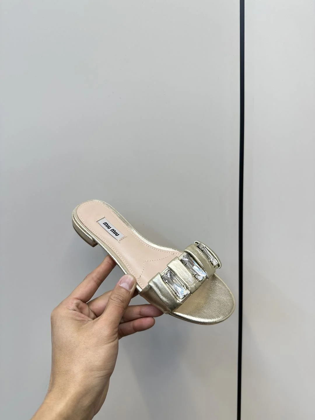 Miu Miu Sandals Sleek 6128