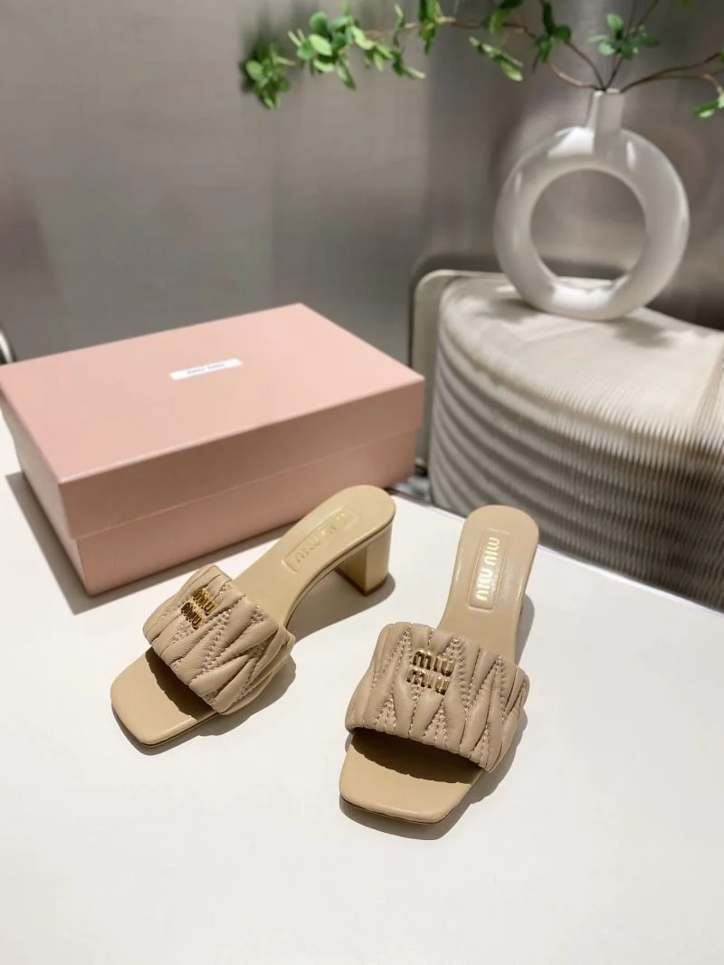 Miu Miu Sandals Lightweight 6124
