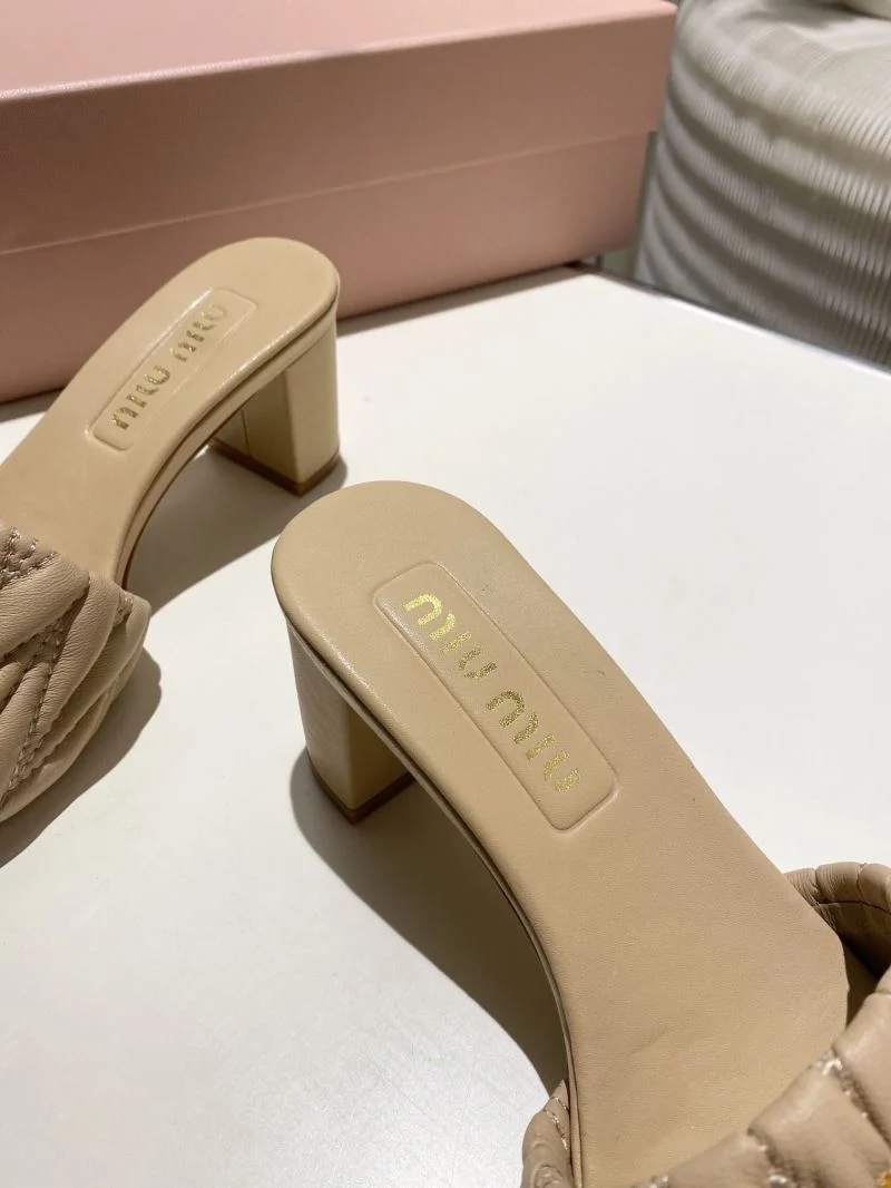 Miu Miu Sandals Lightweight 6124