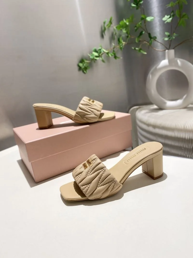 Miu Miu Sandals Lightweight 6124