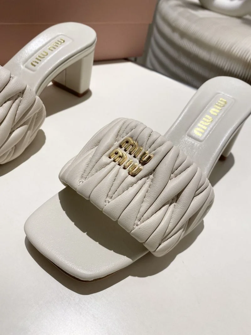 Miu Miu Sandals RelaxedFit 6126