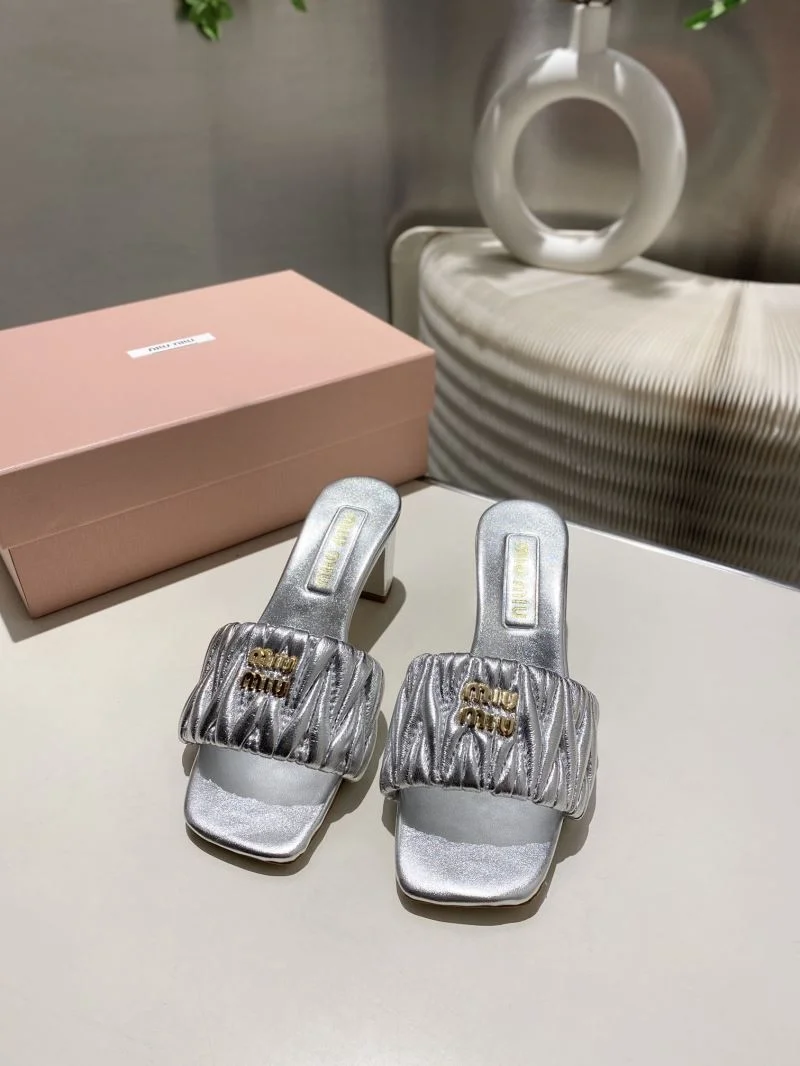 Miu Miu Sandals Trendy 6172