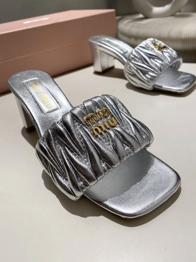 Miu Miu Sandals Trendy 6172