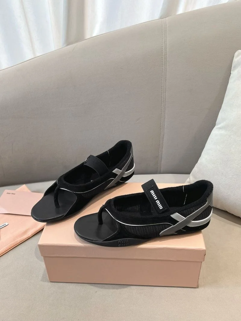 AllSeason Miu Miu Sandals 6140