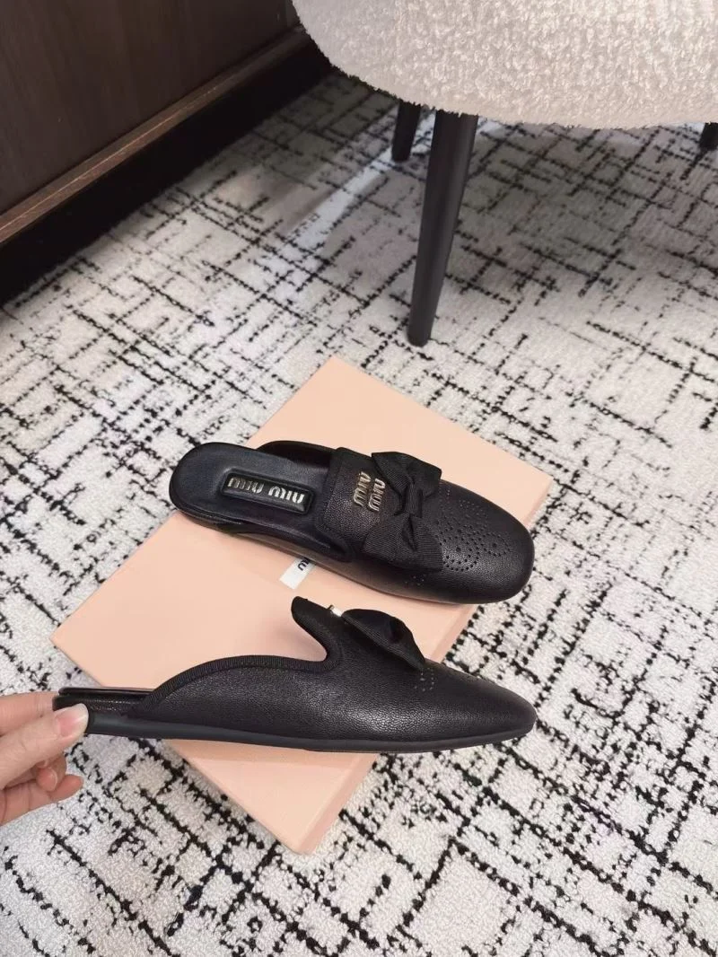 Chic Miu Miu Sandals 6111