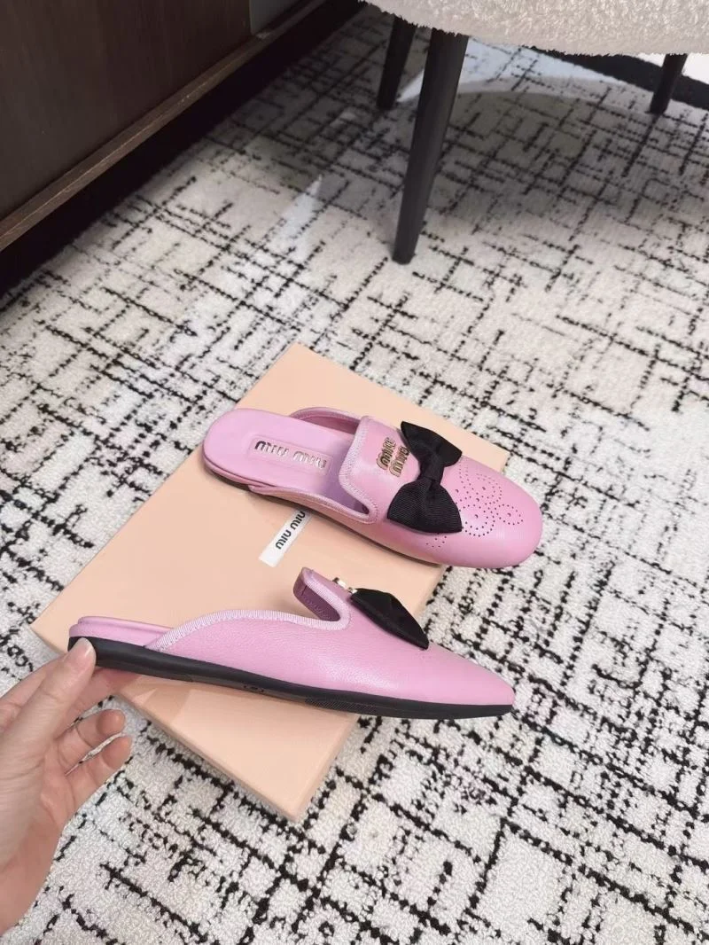Miu Miu Sandals Practical 6108