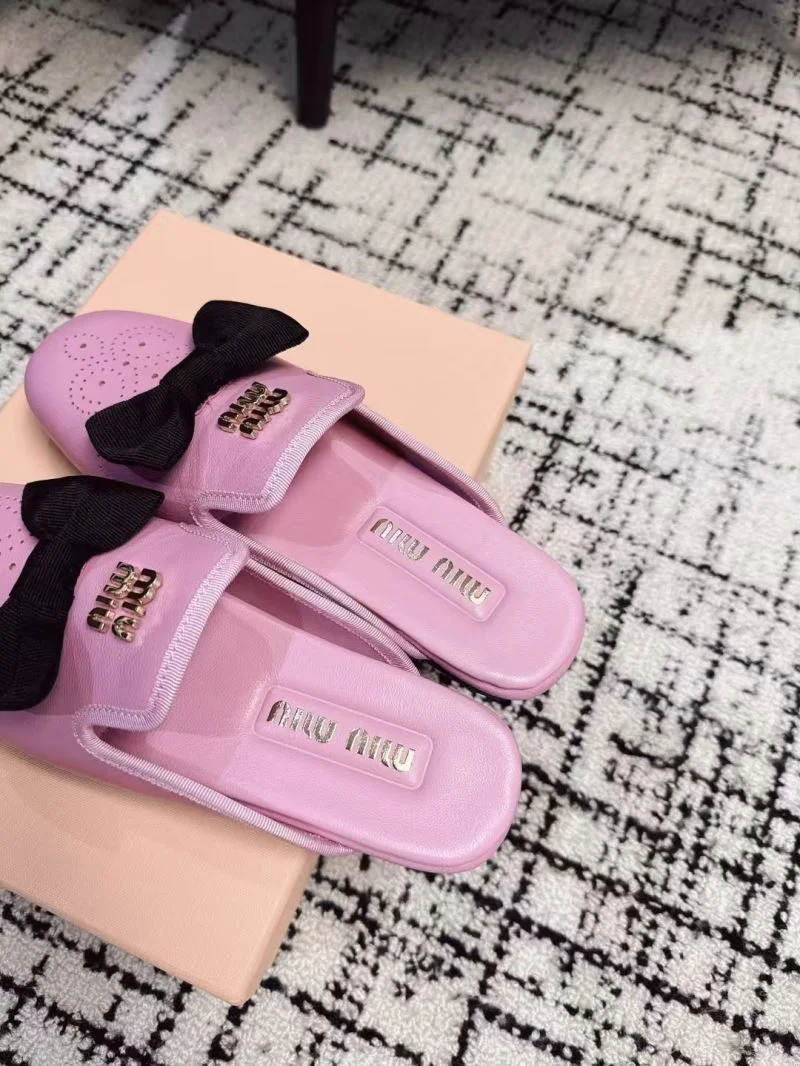Miu Miu Sandals Practical 6108