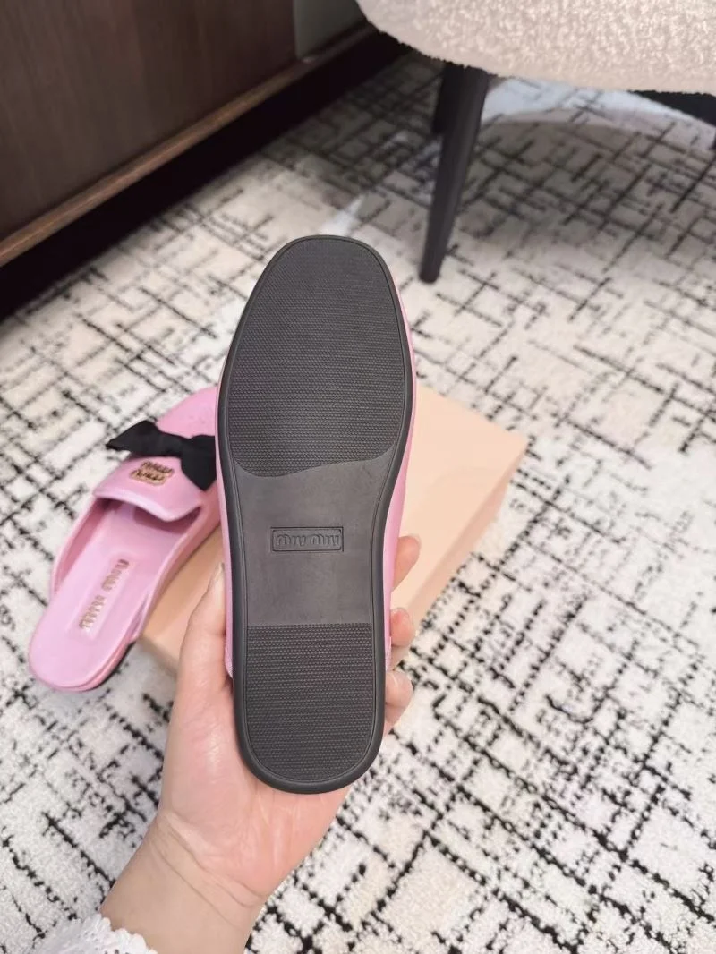 Miu Miu Sandals Practical 6108