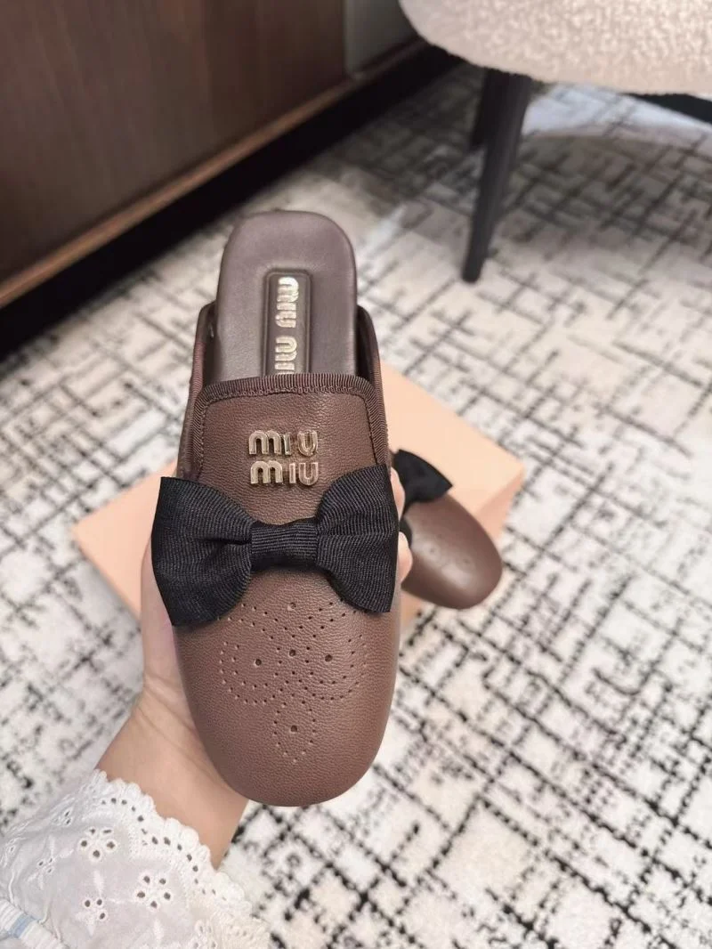 Miu Miu Sandals Efficient 6113