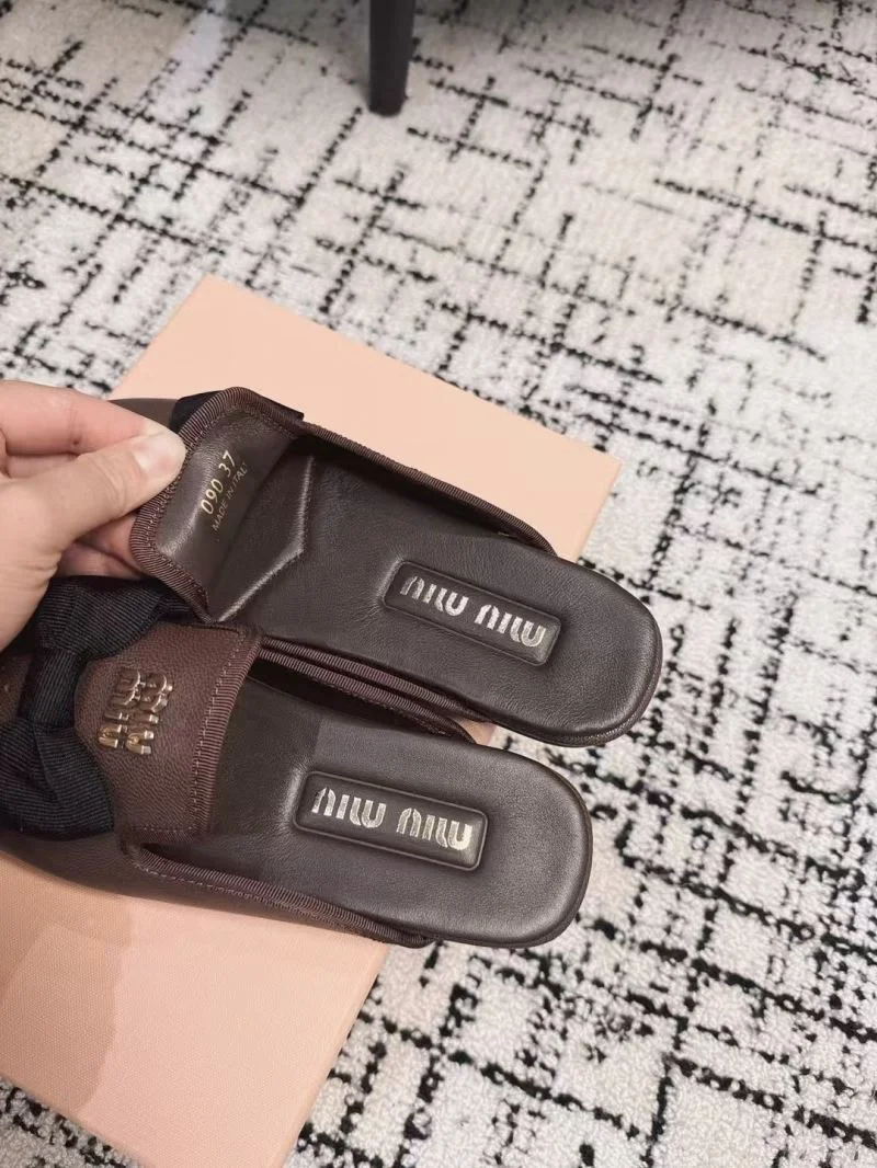 Miu Miu Sandals Efficient 6113