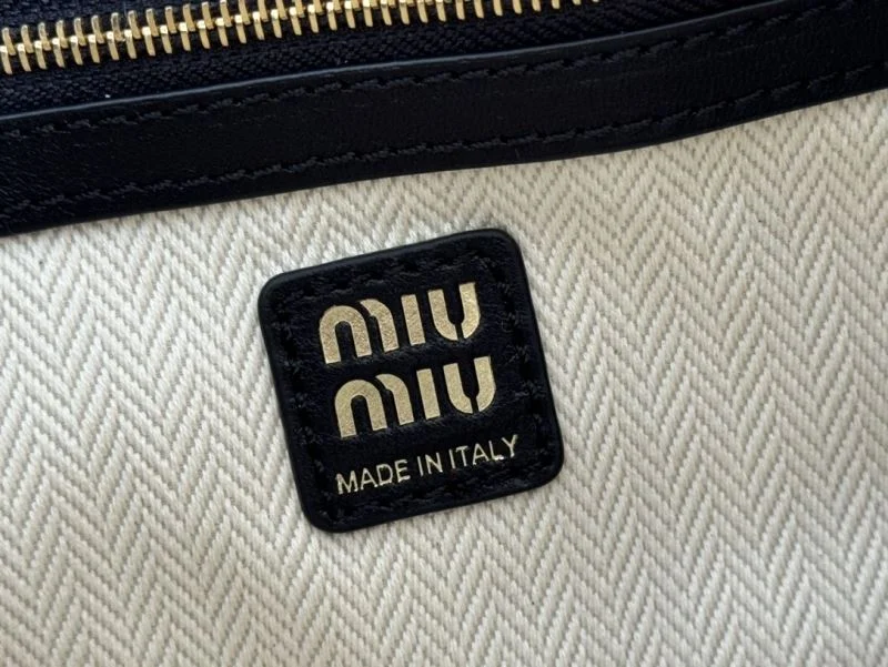Breathable Miu Miu Satchel Bags 49104