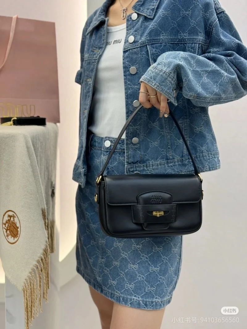 Miu Miu Satchel Bags RelaxedFit 43548