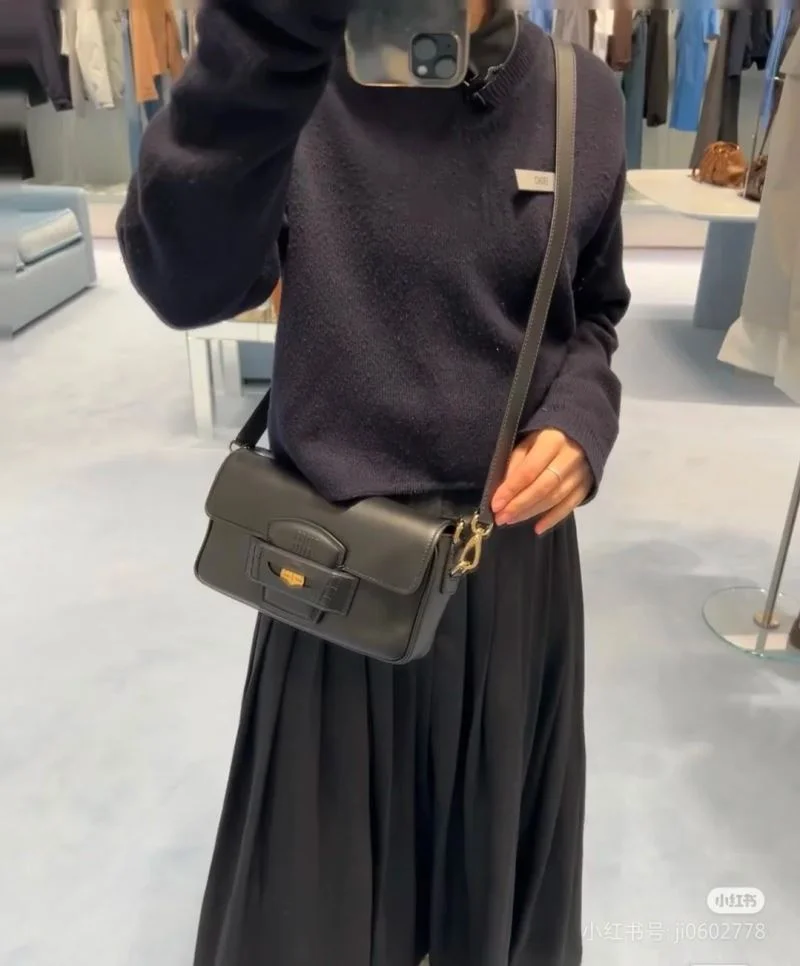 Miu Miu Satchel Bags RelaxedFit 43548