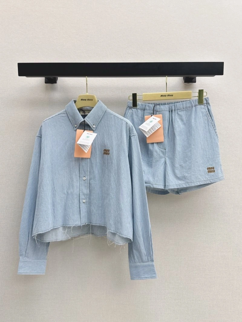 Flexible Miu Miu Shirts 153000