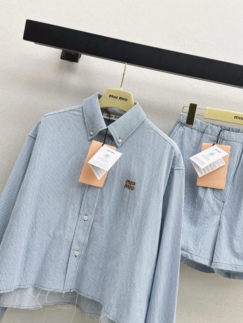 Flexible Miu Miu Shirts 153000