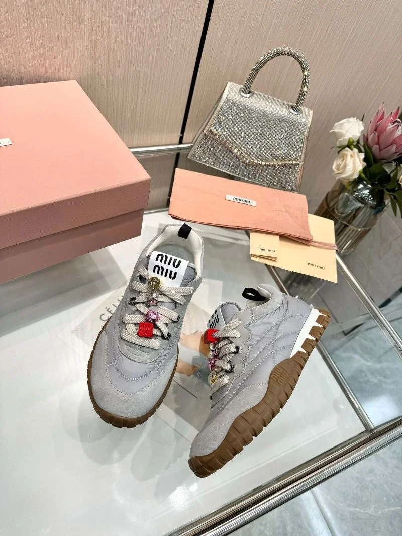 Trendsetting Miu Miu Shoes 4241