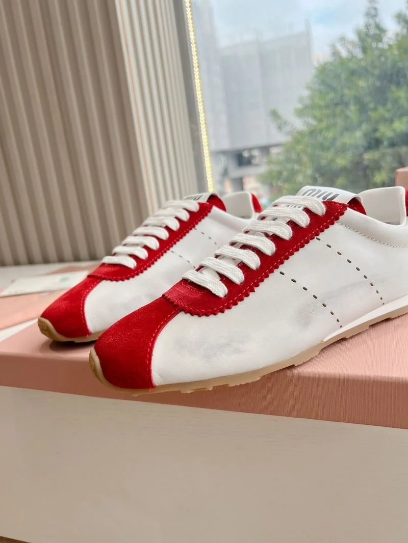 Casual Miu Miu Shoes 7502