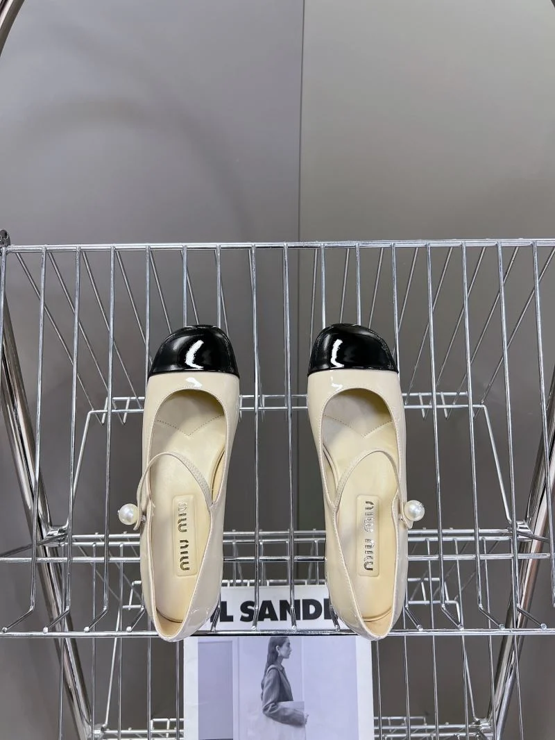 Durable Miu Miu Shoes 7539